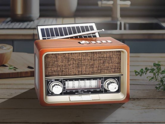 Radio przenośne z solarem NETTA Retro,  LTC 103UBT FM/AM/SW USB Bluetooth